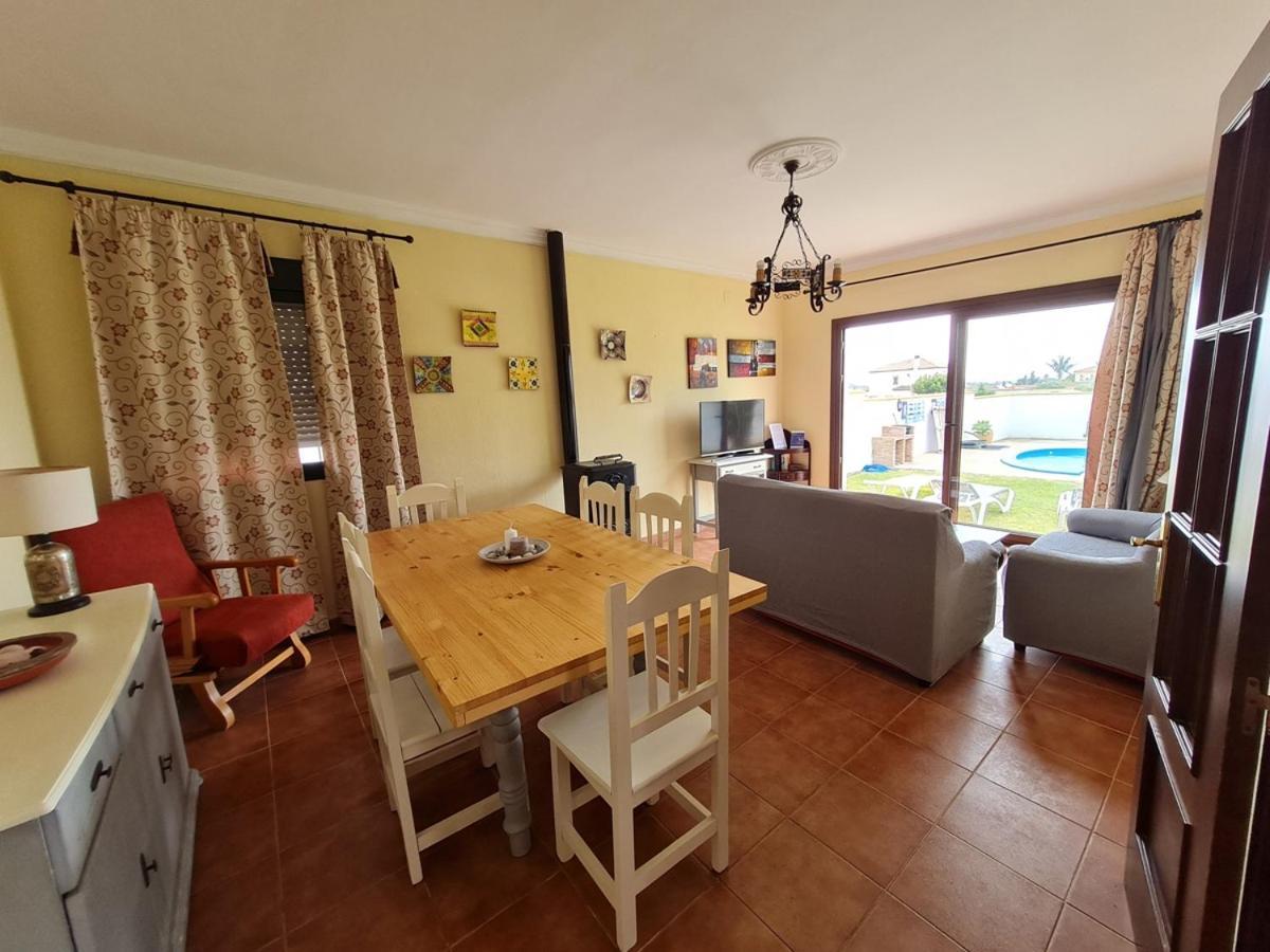 Chalet Las Adelfas Chaparrillo Конил-де-ла-Фронтера Екстериор снимка