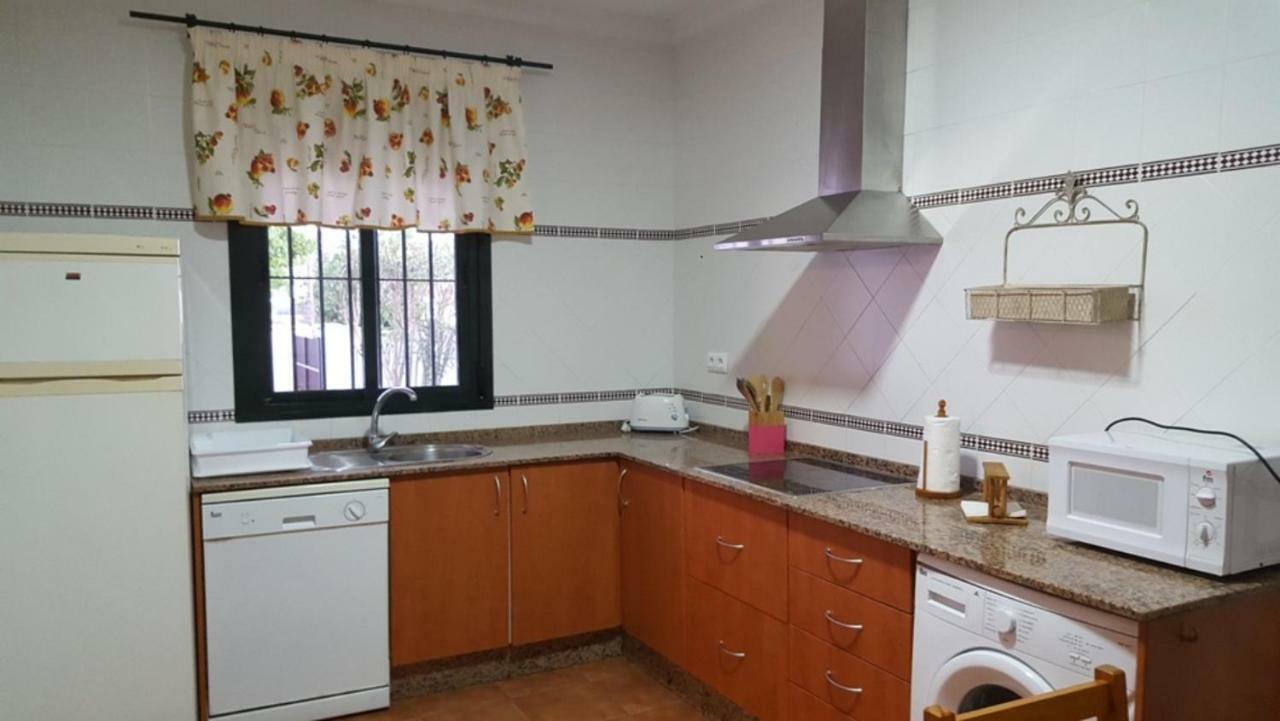 Chalet Las Adelfas Chaparrillo Конил-де-ла-Фронтера Екстериор снимка